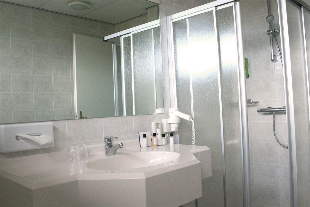 Hotel Sportsbar & Brasserie Dorhout Mees Biddinghuizen Zewnętrze zdjęcie